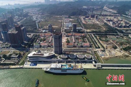 资料图:广州南沙国际邮轮母港。中新社记者 陈骥旻 摄